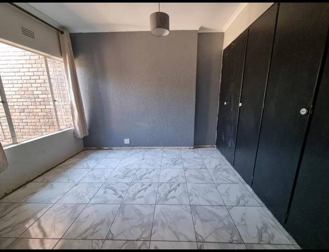 3 BEDROOM TOWNHOUSE FOR SALE IN BRACKENDOWNS